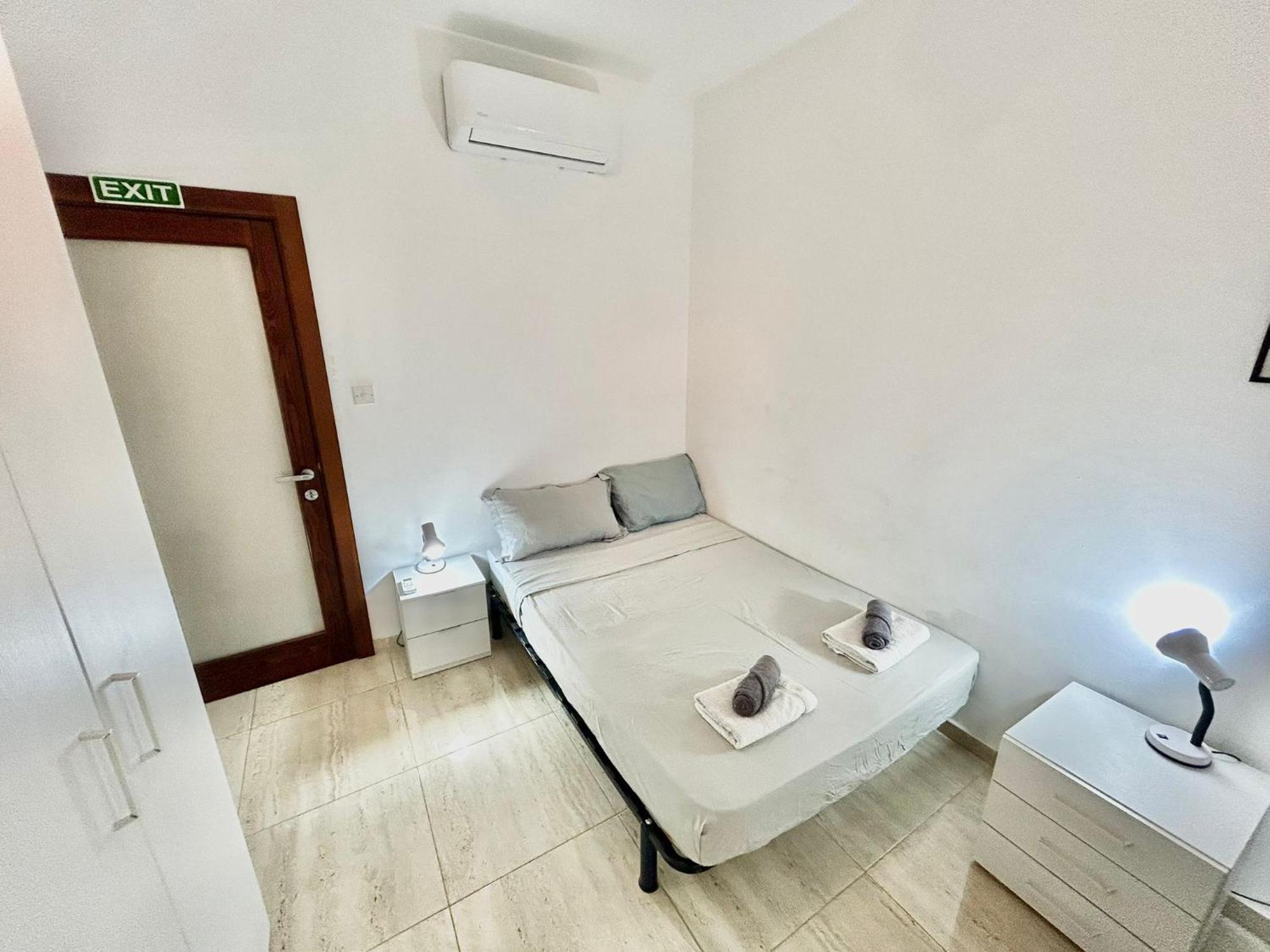 Sliema 2 Bedroom Apartment Esterno foto
